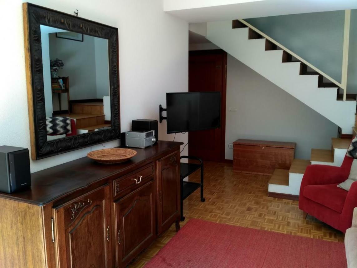 דירות Duplex Con Jardin En אסקראי מראה חיצוני תמונה